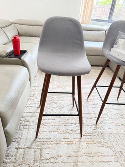 Set of 4 modern gray upholstered bar stools