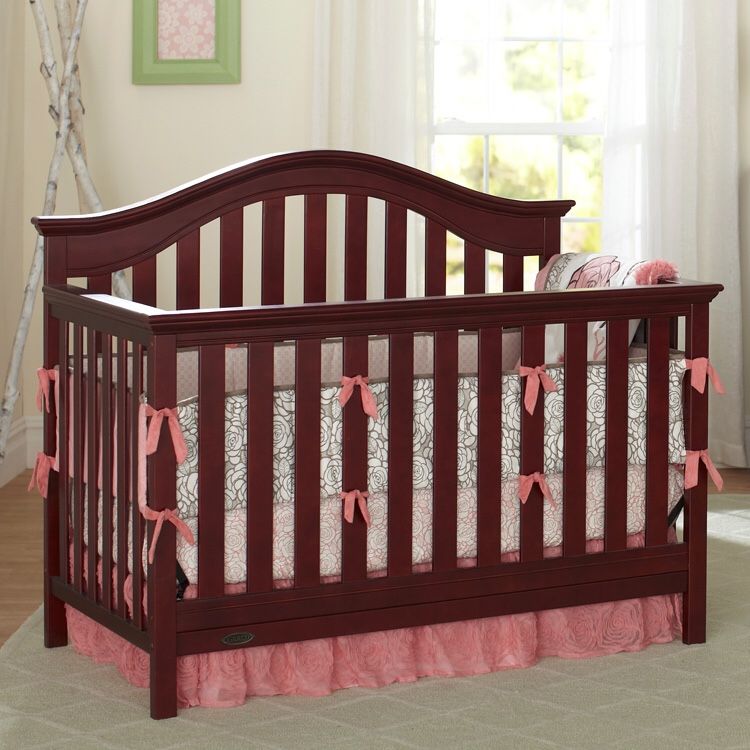 Crib, toddler daybed and full size bed all in one with mattress