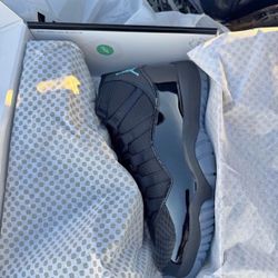 Jordan 11 Gamma Blue 