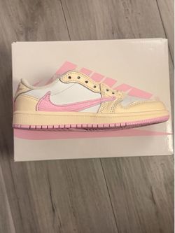 Travis Scott pink sail