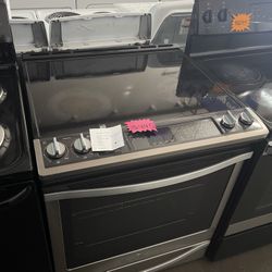 Whirlpool Stainless Steel Glass Top Slide In