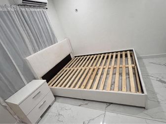 White Upholstered Bed Frame with SBase