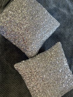 2 pack Sparkly silver decorative pillows