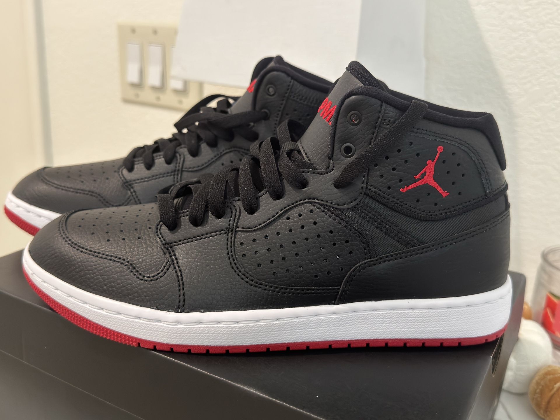 Air Jordan Access Black Gym Red Mens Size AR 3762 001