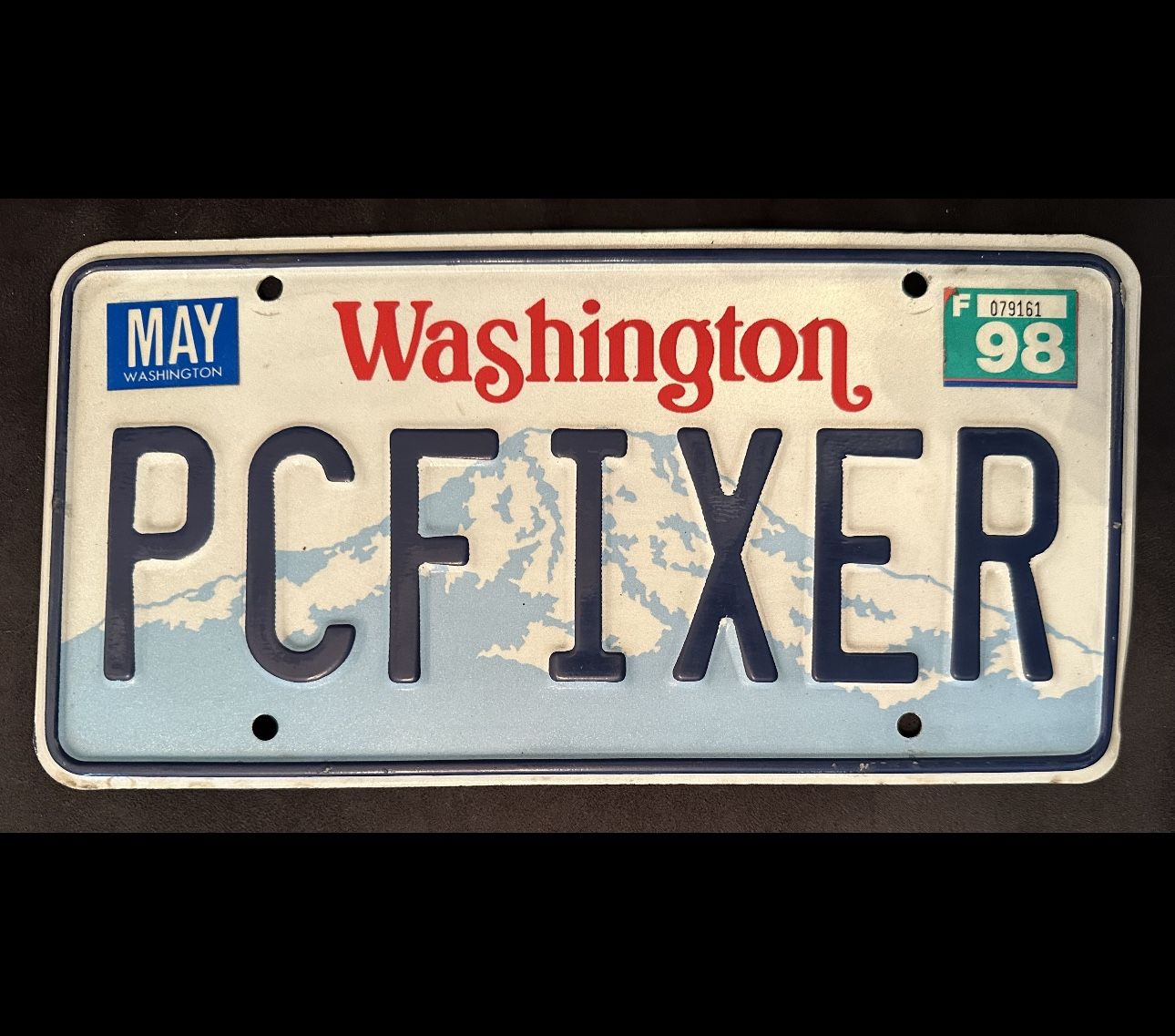 Vintage License Plate : Computer Repair/Upgrades