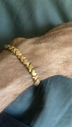 10k Gold Bracelet “I Love You Mom”