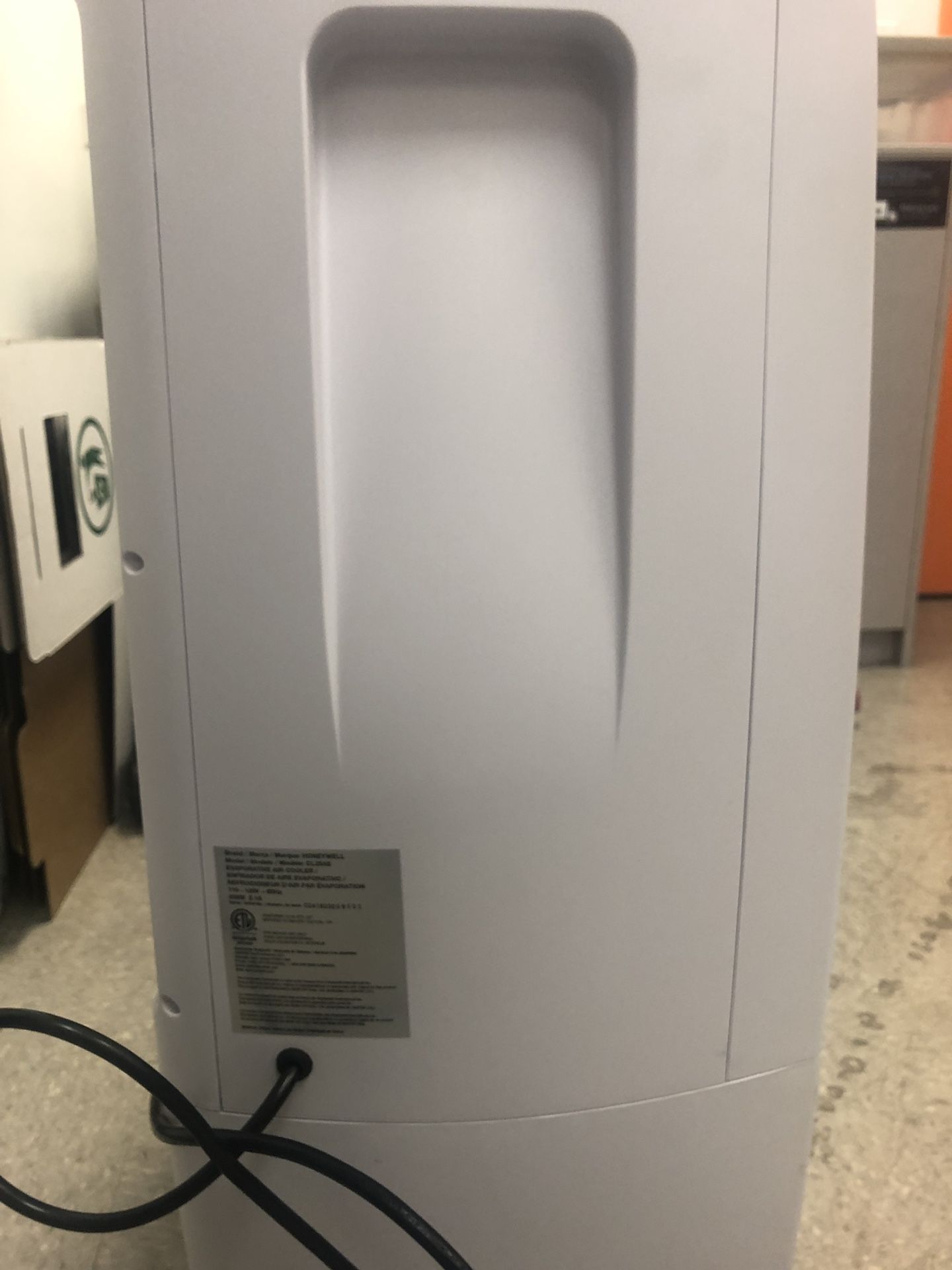 honeywell cl25ae air cooler for Sale in Tucson, AZ OfferUp