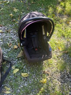 Free Carseat/ Car Seat