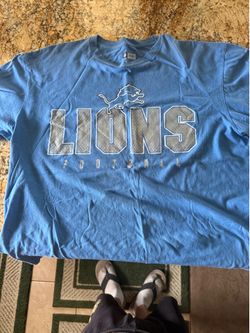 Detroit Lions extra large shirt