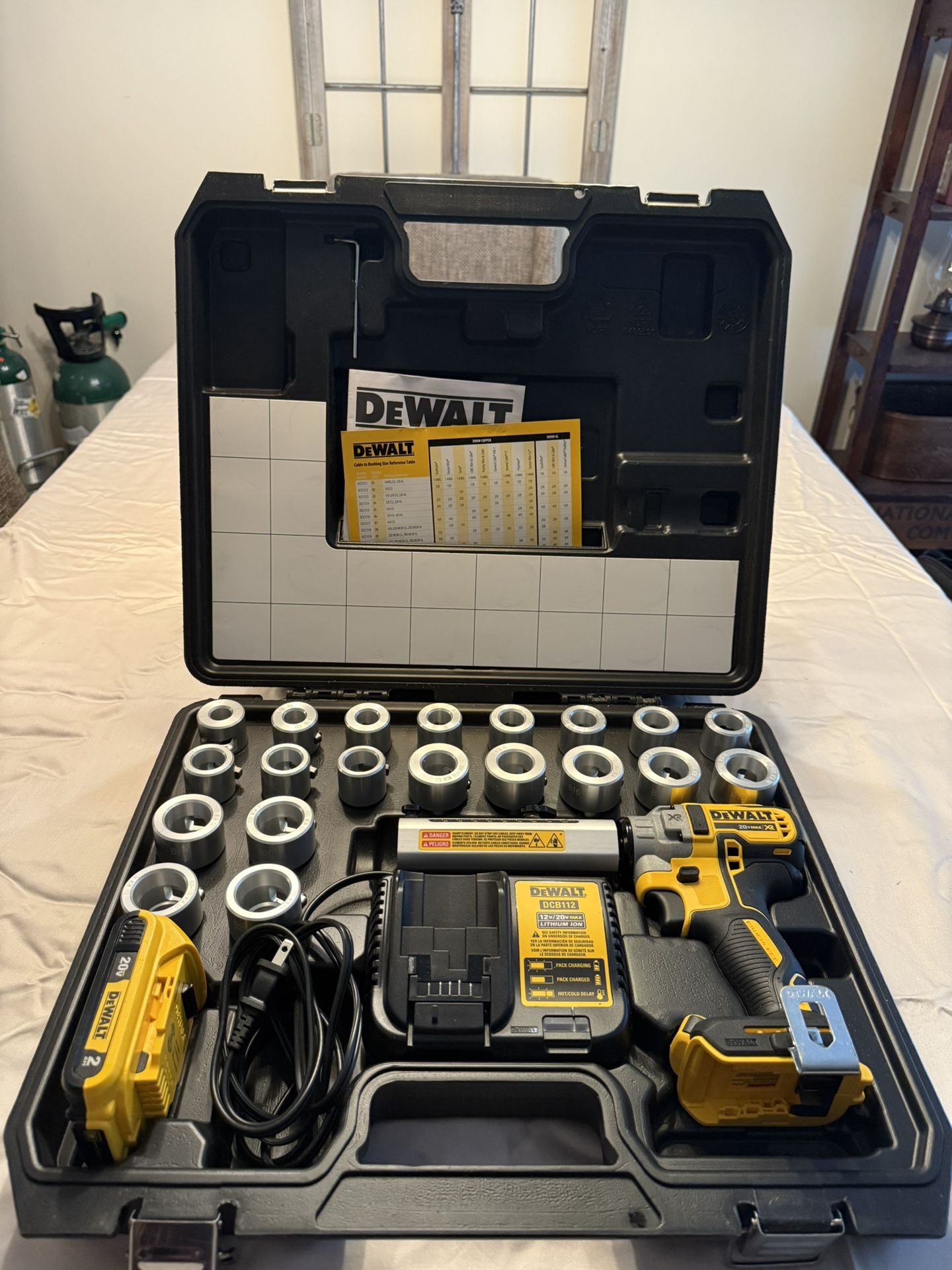DeWalt 20v Cable Stripper Kit