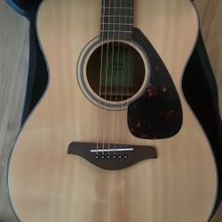 Yamaha Guitar