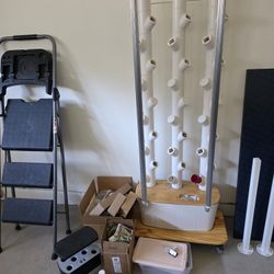 Gardyn 2.0 Hydroponic Gardening System With Accessories And Pods