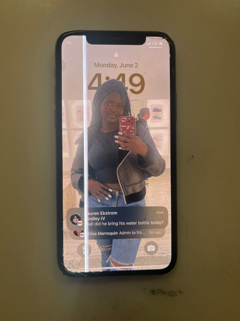 Apple Iphone screen replacement