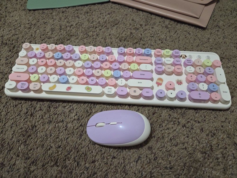 Pastel Wireless Keyboard With Mouse 