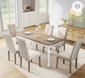 6 New beige  dining chairs, stillinbox/ 6 Sillas nuevas beige estan en caja