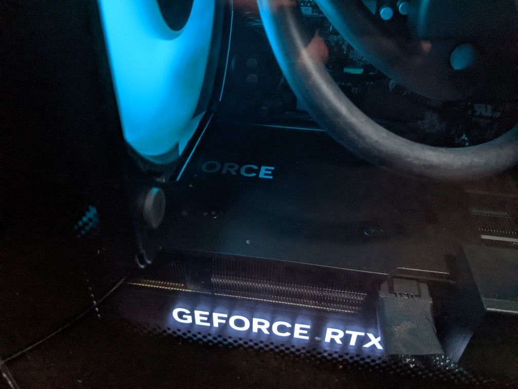 Alienware Aurora R16 PC