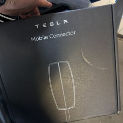New Tesla Mobile Connector Not Opened 
