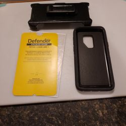 Brand New OTTERBOX DEFENDER SERIES Case for Samsung Galaxy S9+ - Black