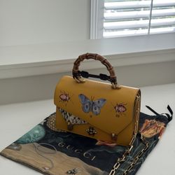  Gucci Ottilia Medium Top Handle Bag