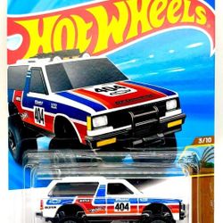HOT WHEELS CHEVY BLAZER 4X4 