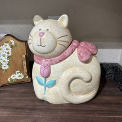 Vintage Treasure Craft Ceramic Cat Cookie Jar