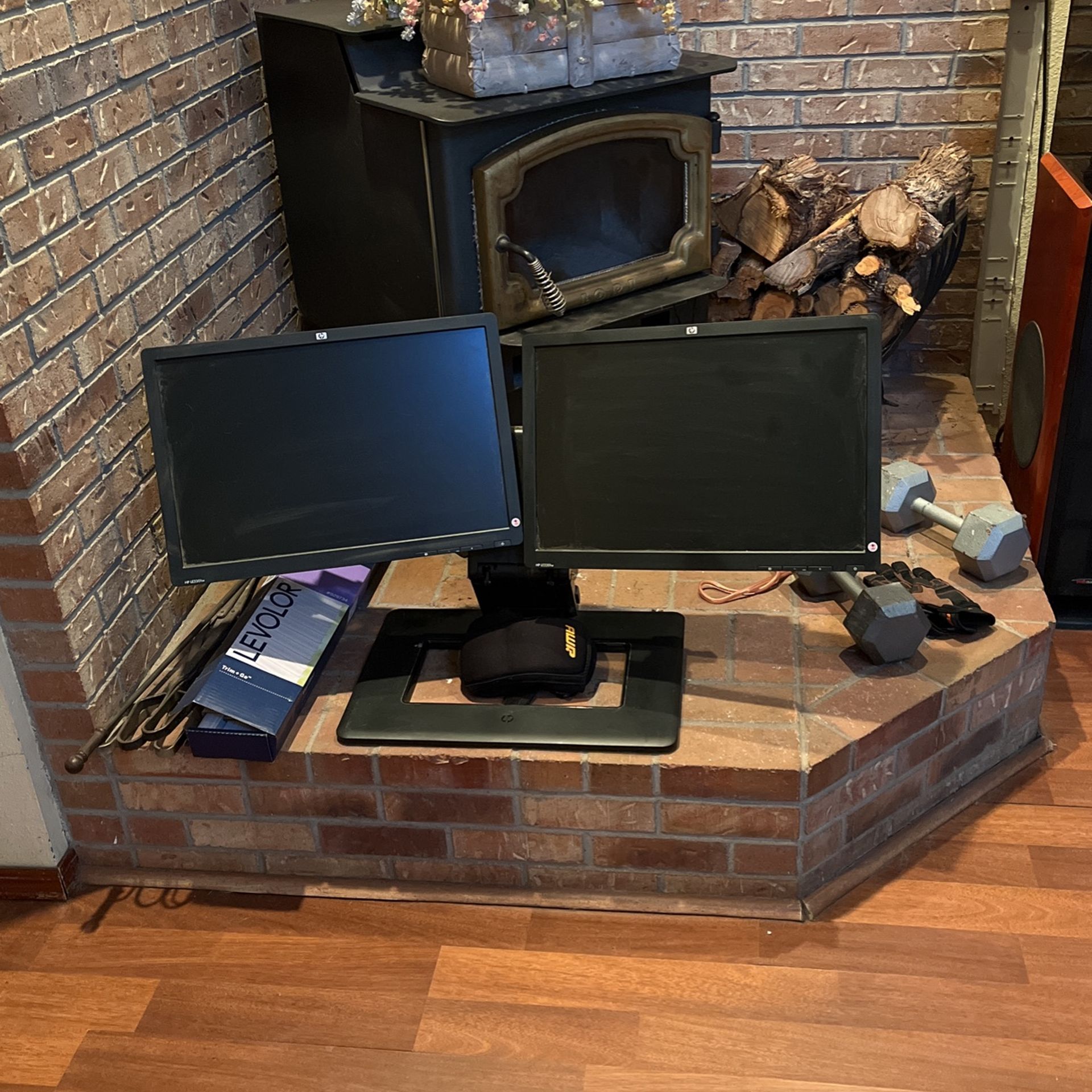 HP LE2201w Pc Monitors