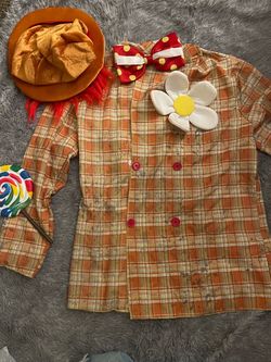 Costume L