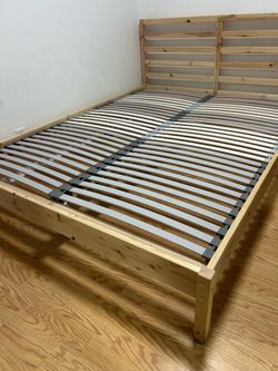 Queen size bed frame and mattress