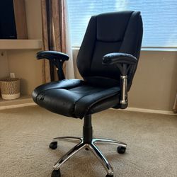 Black Rolling Desk Chair