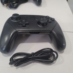 NINTENDO SWITCH PRO WIRELESS CONTROLLER WITH USB CHARGER INCLUDED OFFICIAL NINTENDO 