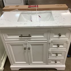 Thompson 36 in. W x 22 in. D Bath Vanity in White with Engineered Stone Vanity in Carrara White with White Sink