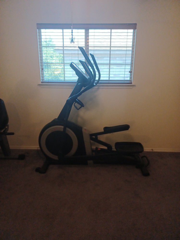 Proform Carbon EL Elliptical 