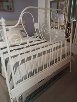 iron bed queen