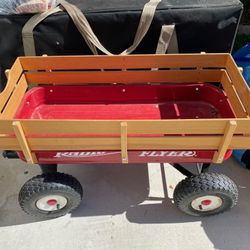 Radio Flyer Wagon