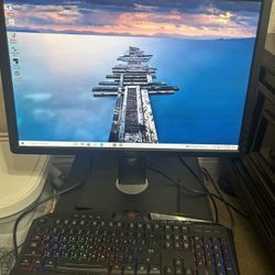 Use DellDesktop 8 Gb Ram ,500 Gb hard drive 24” monitor and fast 433Mm Mhz Wifi 