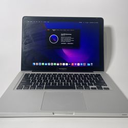 MacBook Pro Mid 2012 (Logic pro x & FCP) included