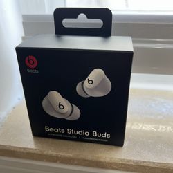 Beats Studio Buds 