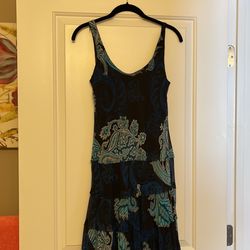 Size 6 MIDI Dress