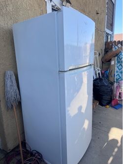 Whirlpool refrigerator