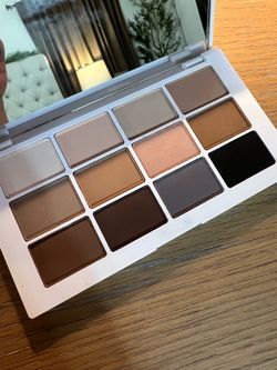Make up by Mario Eyeshadow palette