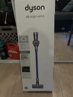 Dyson V8 Oragin Extra