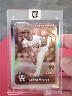 2024 Topps Chrome - Yoshinobu Yamamoto #18 Sepia Refractor (RC)