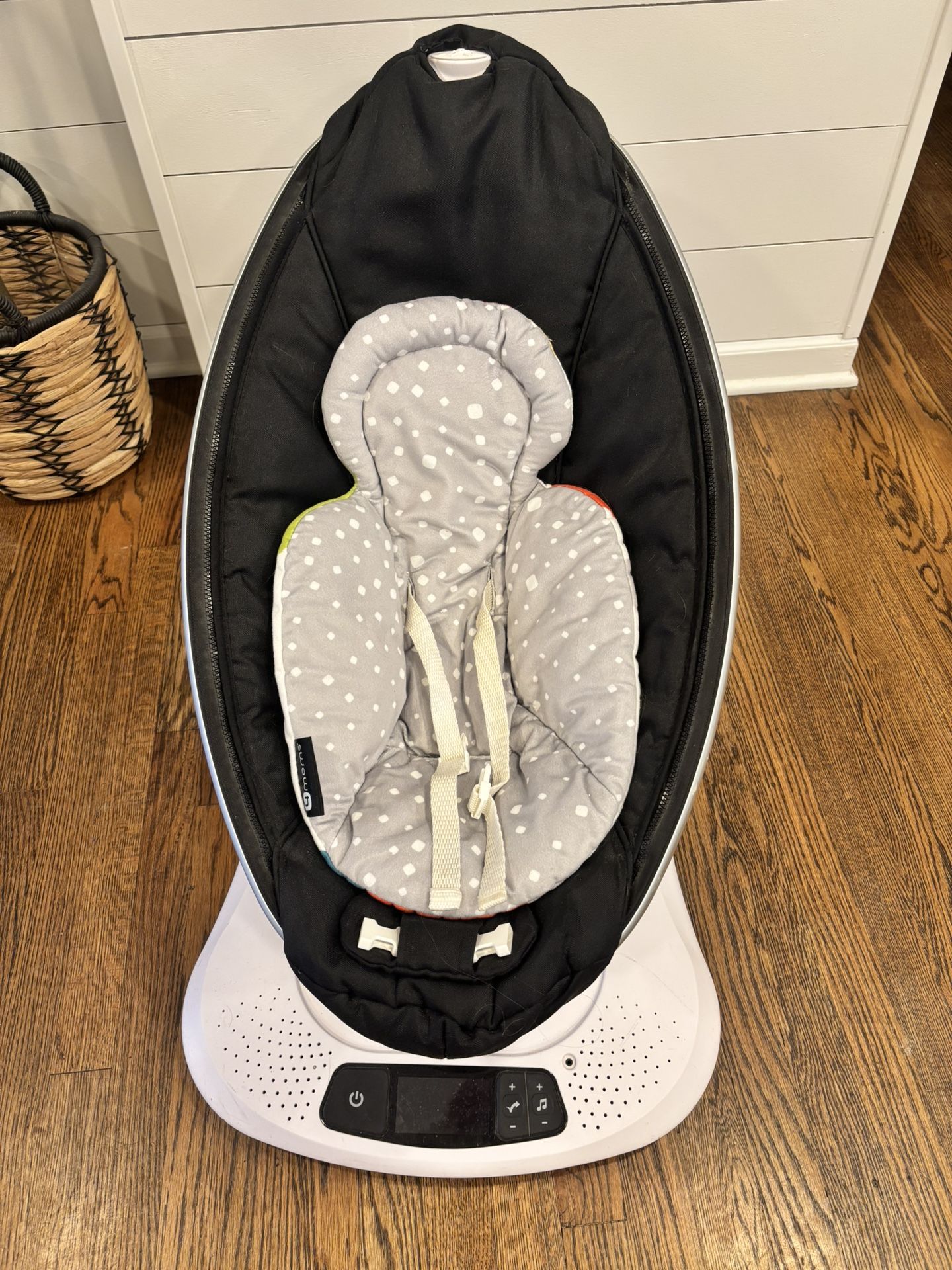 4moms Multi-Movement Baby Swing