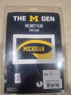 Michigan Wolverines Helmet 3x5 Flag