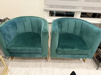Velvet Accent Chair Green Modern Upholstered Barrel Chair, Wide Arm Chairs for Living Room Bedroom Club Side Chairs with Gold Legs
