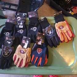 Official NFL Gloves 