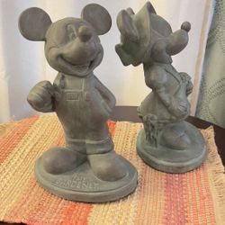 Mickey And Minnie The Gardner Statues