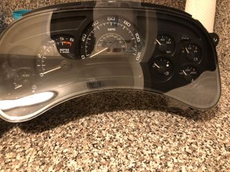 Gauge cluster Tahoe parts Cadillac Escalade parts Chevy parts Silverado parts GMC Yukon parts