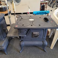 Cast Iron Stove 