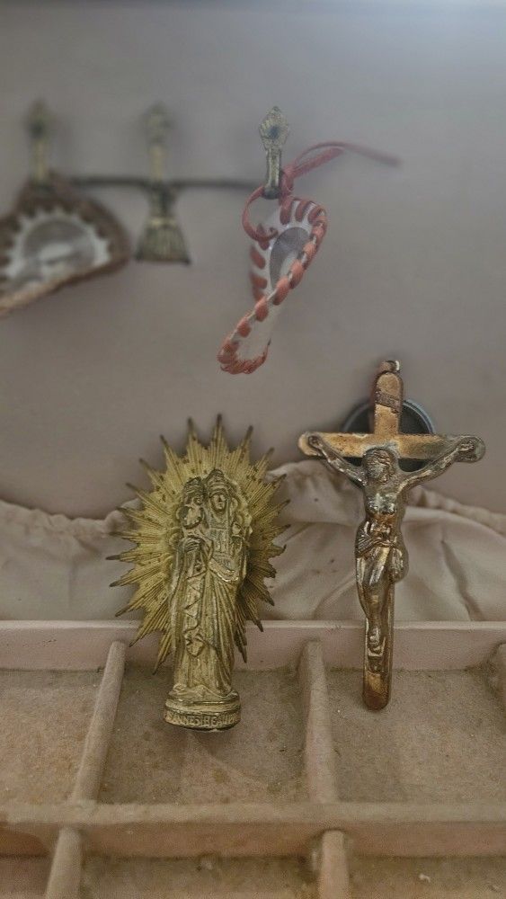 Vintage Crucifix And Saint Anne,New Products : American Fashion Style Bags On Sale